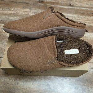 Revitalign Dundee Orthotic Cozy Slippers Womens 12D Wide NWOT